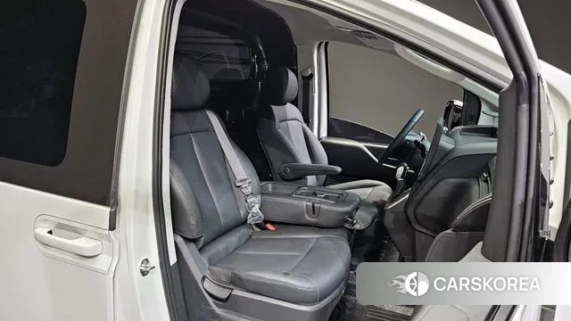 Hyundai Staria id 3098909 из Кореи 3