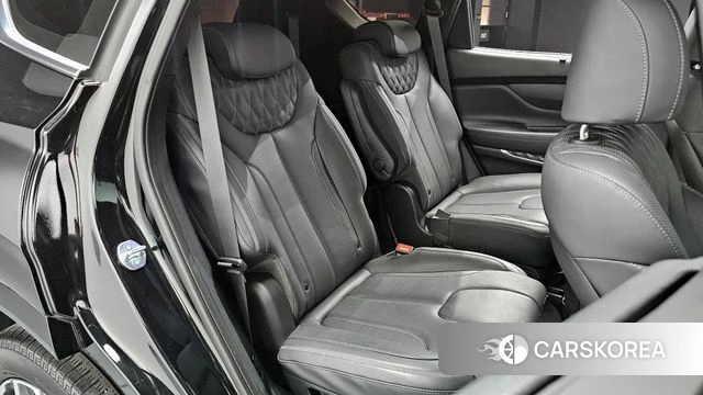 Hyundai The New Santa Fe 2023 Черный из Кореи, фото 3