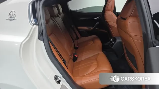 Maserati Ghibli 2020 Белый из Кореи, фото 3