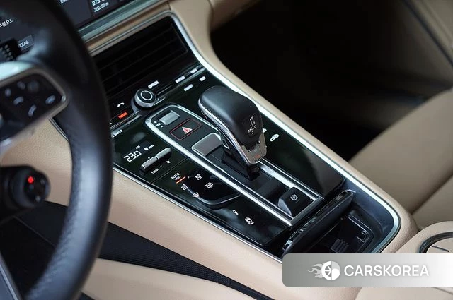 Porsche Panamera (971) 2020 Серый из Кореи, фото 3