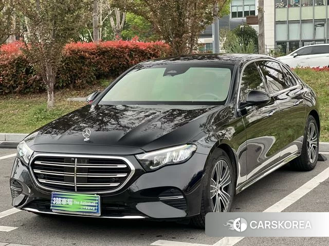 Mercedes-Benz E-class 2024 Черный из Китая, фото 3