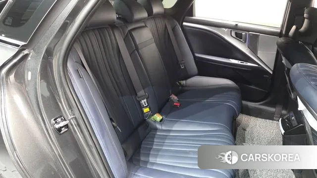 Kia The New K8 Hybrid 2025 Серый из Кореи, фото 3