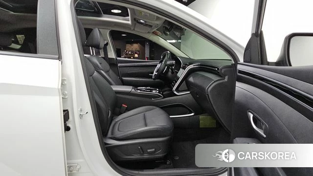 Hyundai Tucson (NX4) 2022 Белый из Кореи, фото 3