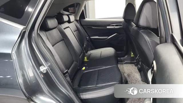 Kia Seltos 2022 Серый из Кореи, фото 3