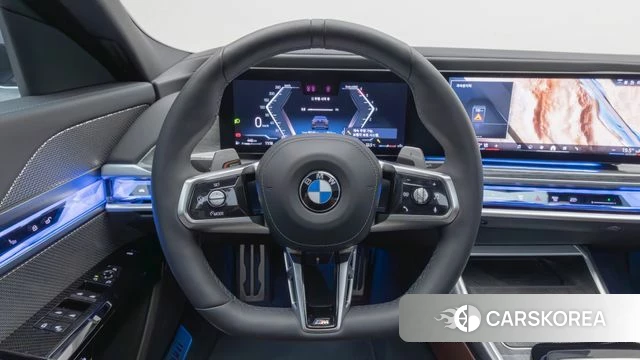 BMW 7 Series (G70) 2024 Черный из Кореи, фото 3