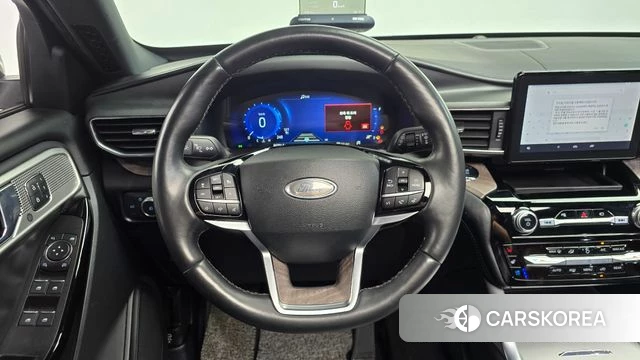Ford Explorer 6th Generation 2022 Белый из Кореи, фото 3