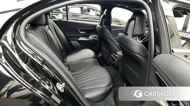 Mercedes-Benz E-Class W214 2025 Черный из Кореи, фото 3