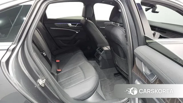 Audi A6 (C8) 2022 Серый из Кореи, фото 3