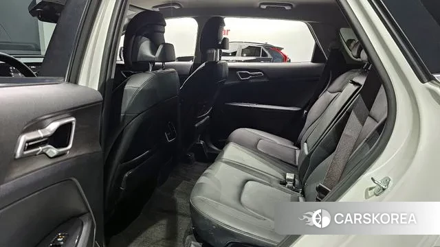 Kia Sportage 5th Generation 2023 Белый из Кореи, фото 3