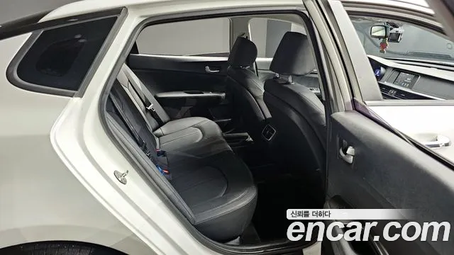 Kia The New K5 2nd generation 2018 Белый из Кореи, фото 3