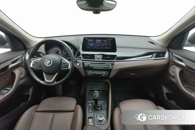 BMW X1 2021 Белый из Китая, фото 3