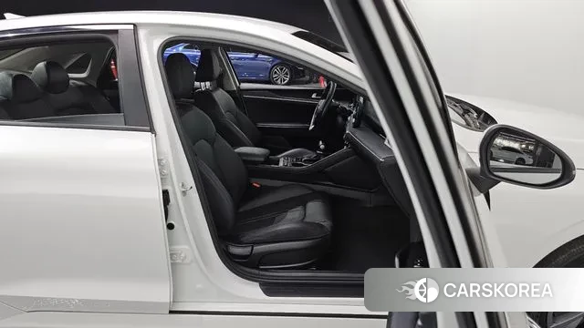 Kia K5 3rd generation 2020 Белый из Кореи, фото 3