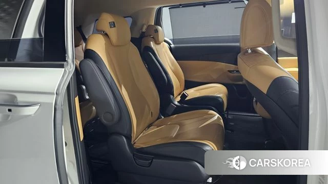 Kia Carnival 4th generation 2023 Белый из Кореи, фото 3