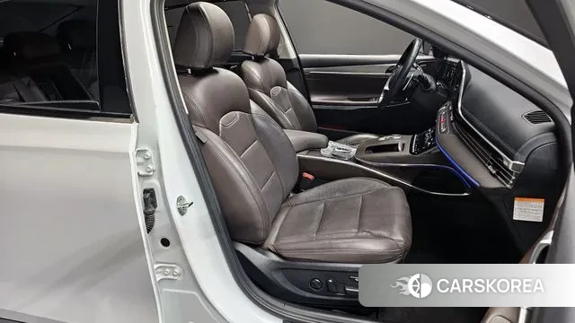 Hyundai The New Grandeur IG Hybrid 2021 Белый из Кореи, фото 3