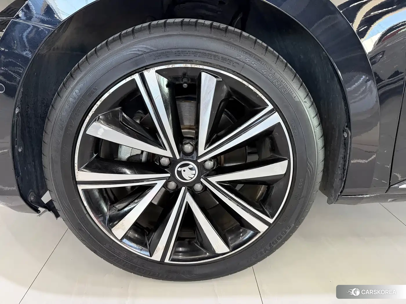 Skoda Superb 2023 Черный из Китая, фото 3