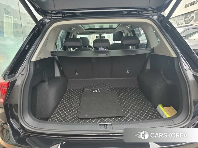 Volkswagen Tiguan L 2025 Черный из Китая, фото 3