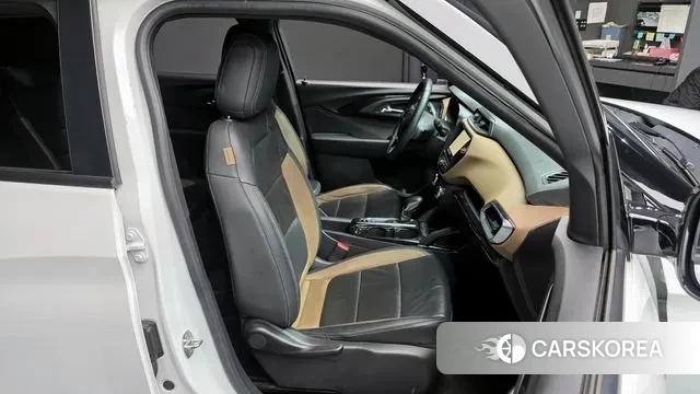 Chevrolet (GM Daewoo) Trailblazer 2021 Белый из Кореи, фото 3