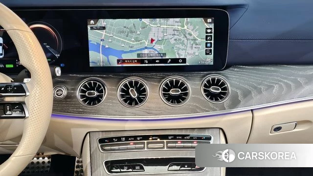 Mercedes-Benz E-Class W213 2021 Белый из Кореи, фото 3
