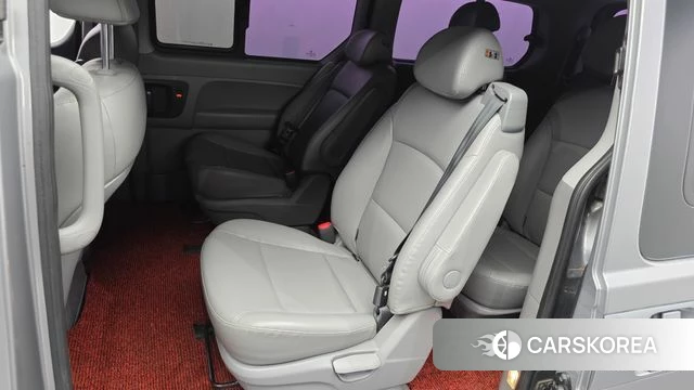Hyundai The New Grand Starex 2019 Серебряный из Кореи, фото 3