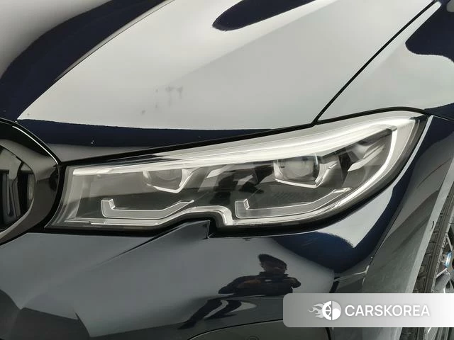 BMW 3 series 2020 Черный из Китая, фото 3