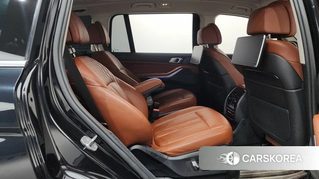 BMW X7 (G07) 2021 Черный из Кореи, фото 3