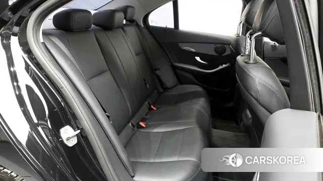 Mercedes-Benz C-Class W205 2018 Черный из Кореи, фото 3