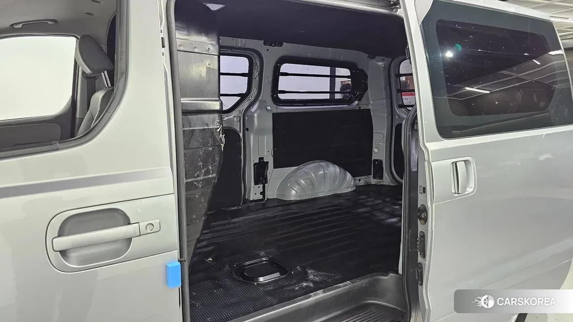 Hyundai The New Grand Starex 2019 Серебряный из Кореи, фото 3