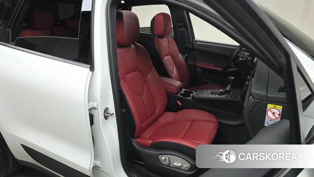 Porsche Macan 2021 Белый из Кореи, фото 3