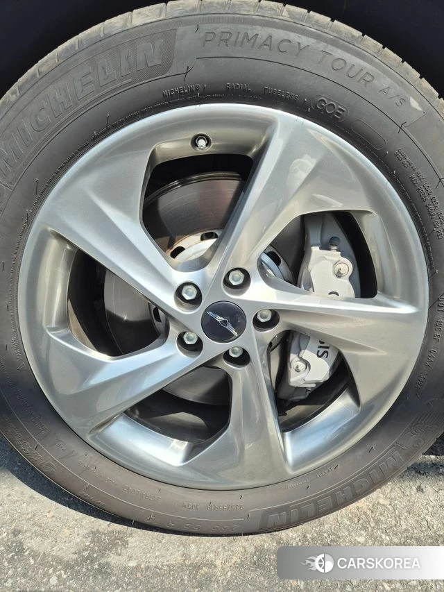 Genesis GV70 2025 Белый из Кореи, фото 3