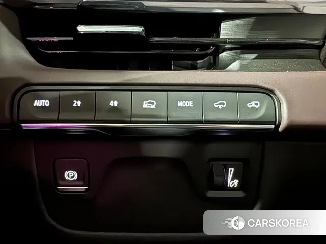 Cadillac Escalade 5th Generation 2022 Черный из Кореи, фото 3