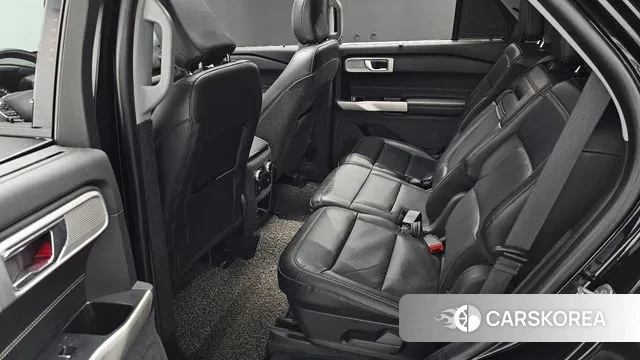 Ford Explorer 6th Generation 2021 Черный из Кореи, фото 3