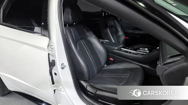 Hyundai Sonata (DN8) 2021 Белый из Кореи, фото 3