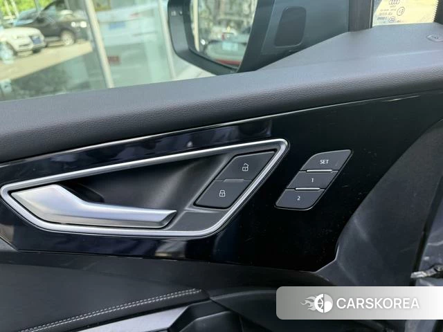 Audi Q4 e-tron 2025 Синий из Китая, фото 3