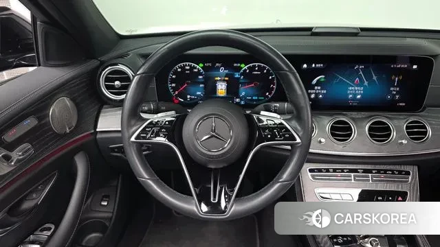 Mercedes-Benz E-Class W213 2023 Черный из Кореи, фото 3