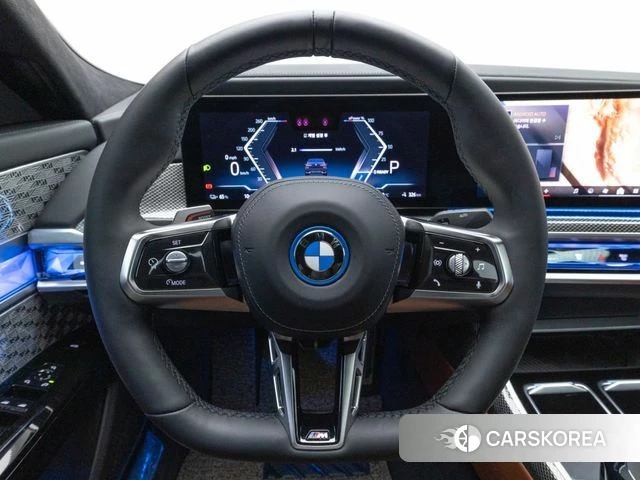 BMW i7 (G70) 2023 Черный из Кореи, фото 3