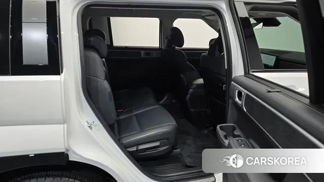 Hyundai Santa Fe (MX5) 2023 Белый из Кореи, фото 3