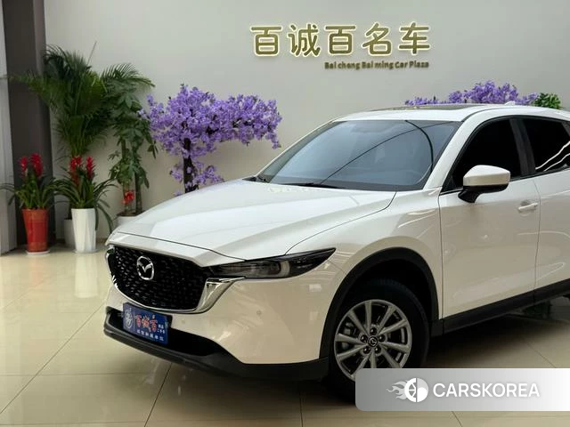 Mazda CX-5 2024 Белый из Китая, фото 3