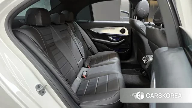 Mercedes-Benz E-Class W213 2020 Белый из Кореи, фото 3