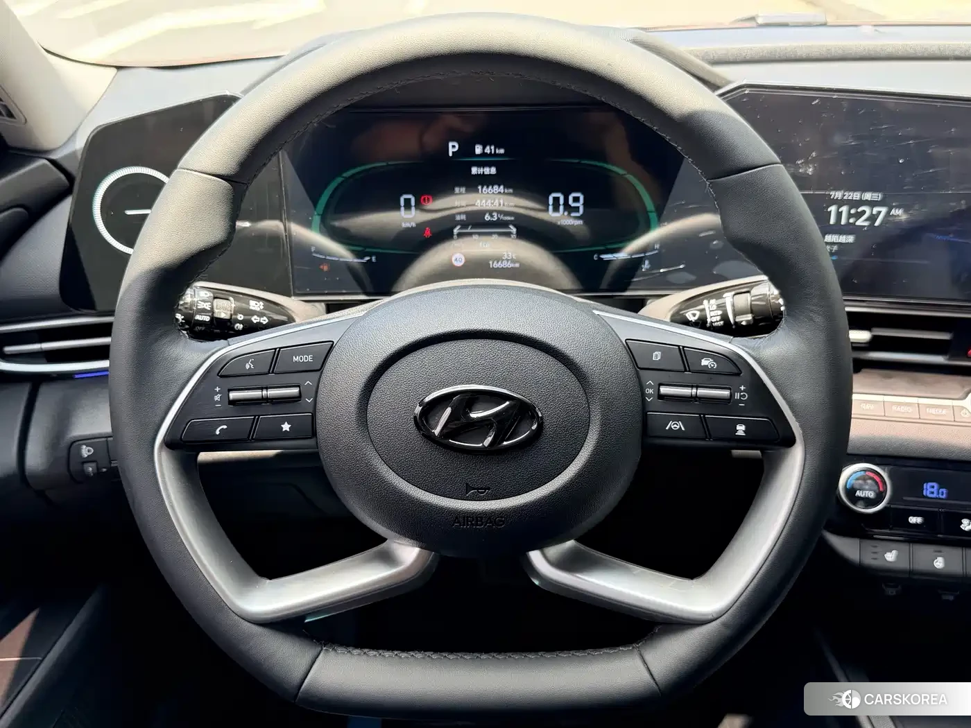 Hyundai Elantra 2025 Белый из Китая, фото 3