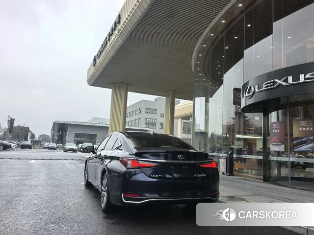 Lexus ES 2020 Синий из Китая, фото 3