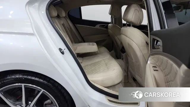 Genesis The New G70 2022 Белый из Кореи, фото 3