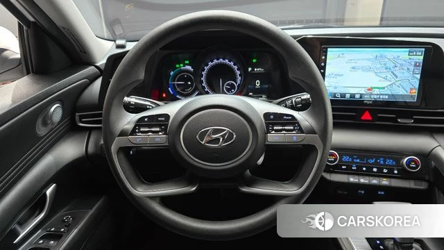 Hyundai Avante Hybrid (CN7) 2022 Белый из Кореи, фото 3