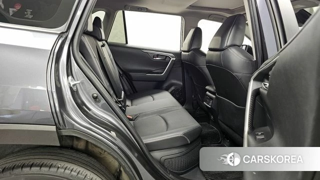 Toyota RAV4 5th Generation 2022 Серый из Кореи, фото 3