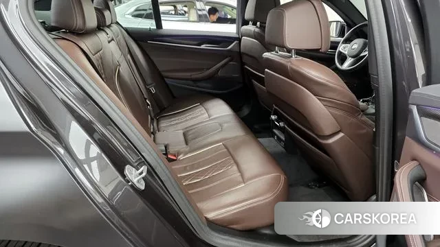 BMW 5 Series (G30) 2020 Серый из Кореи, фото 3