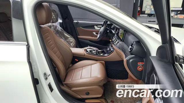 Mercedes-Benz E-Class W213 id 2684340 из Кореи 3