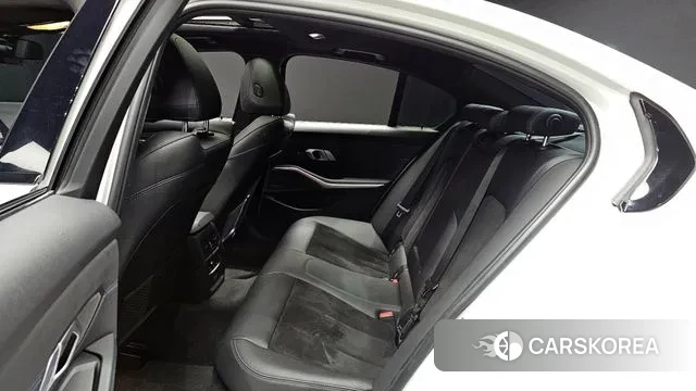 BMW 3 Series (G20) 2020 Белый из Кореи, фото 3