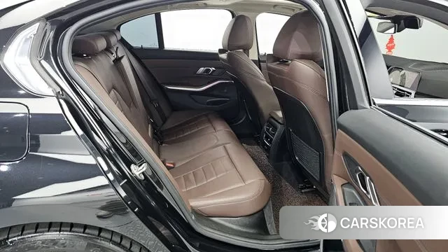 BMW 3 Series (G20) 2022 Черный из Кореи, фото 3