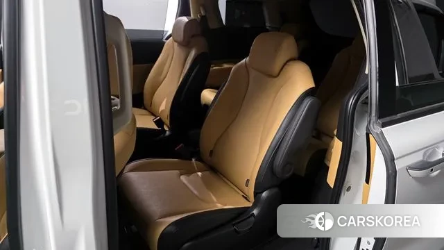 Kia Carnival 4th generation 2023 Белый из Кореи, фото 3