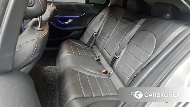 Mercedes-Benz C-Class W205 2019 Серебряный из Кореи, фото 3