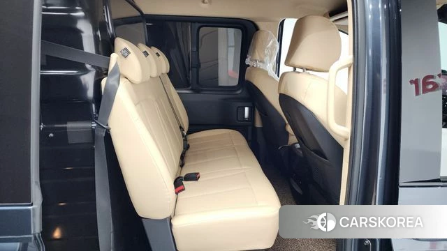 Hyundai Staria 2024 Серый из Кореи, фото 3